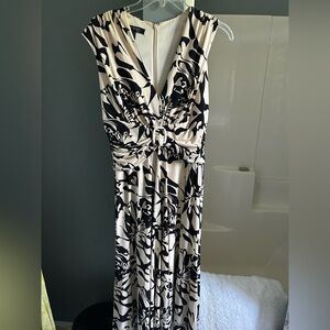 Elegant Black and Cream dress
